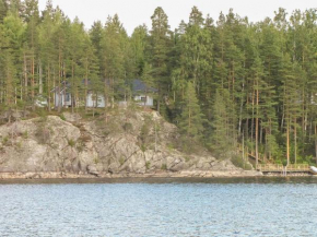 Отель Holiday Home Tynkkylän lomaniemi, nestori  Vuoriniemi